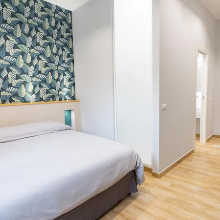 Nocleg ze śniadaniem Sylvie 4*